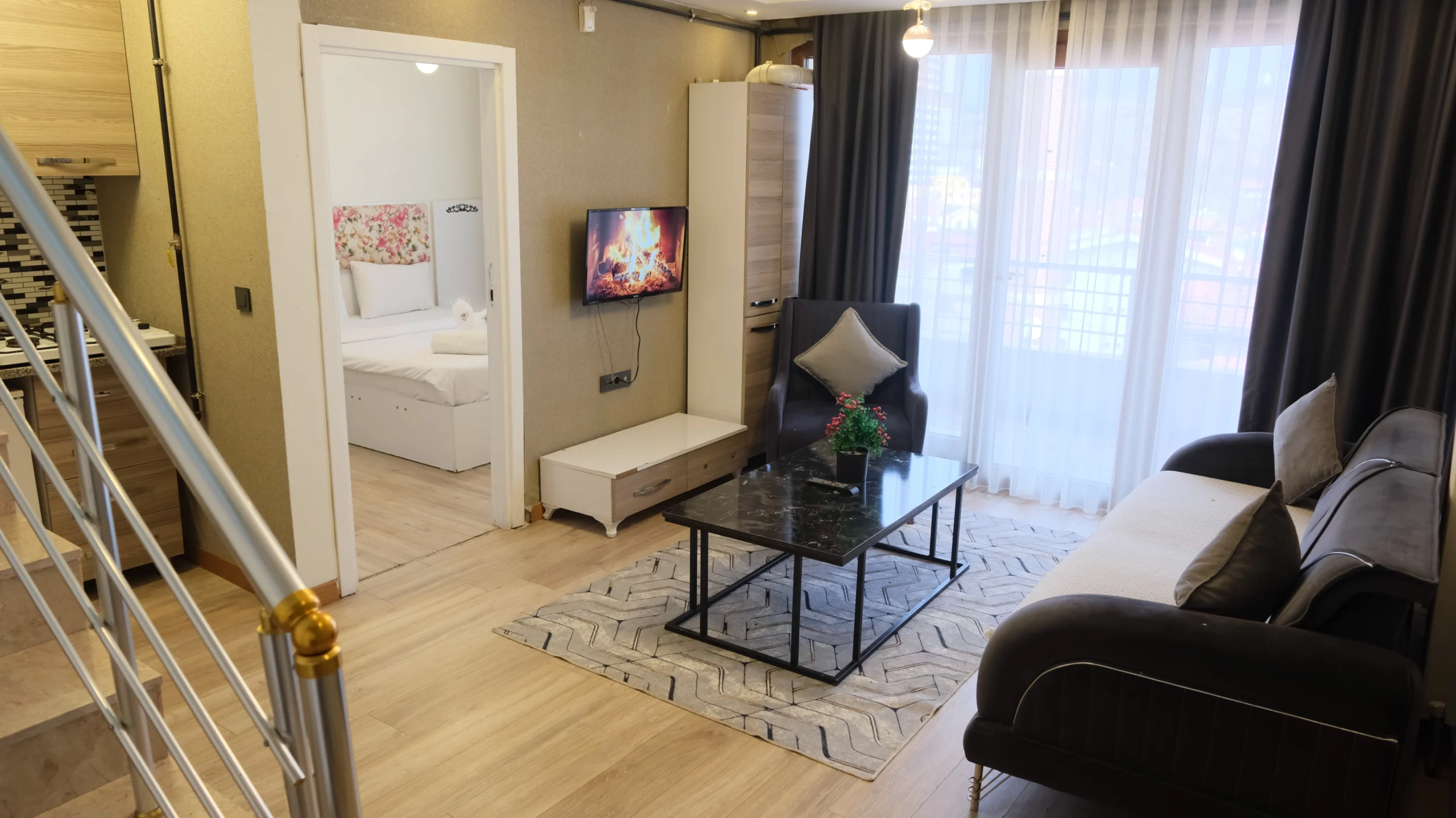 Ankara'da Aile ile Konaklama Geniş Dublex Suit